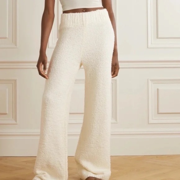 SKIMS Pants - SKIMS Cozy Knit Pants in Bone Size Small / Medium